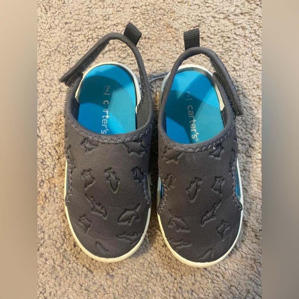 Toddler Swim Shoes size 7c